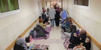 © WHO Al Shifa hospital is being used as shelter for displaced families in Gaza