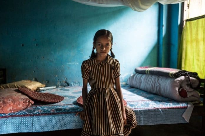 Portrait of a little girl | © Matilde Gattoni - Prints for India