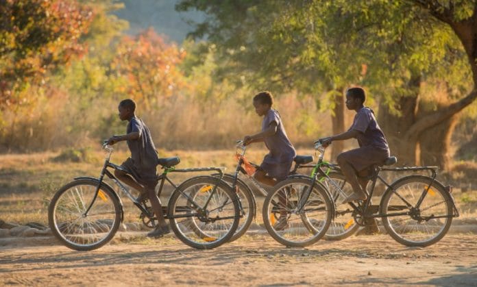 Kids on Buffalo bikes - WBR Cycling4SDGs