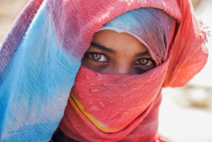 Ibitsam, a 15 year old orphan girl who fled the northern Yemini city of Saada (Giles Clarke/OCHA)