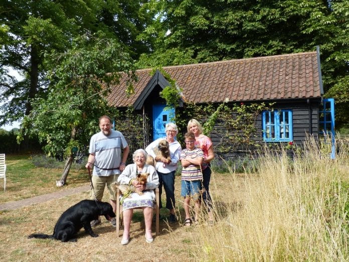 UK hosts and Ukranian refugees at their home in the United Kingdom