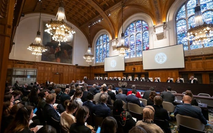 CIJ-Sala-de-la-CIJ-Ucrania-Rusia-Foto-UN-ICJ-CIJ-Frank-van-Beek