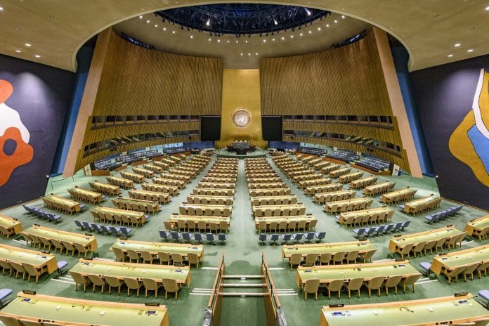 salle de l'Assemblée générale vide