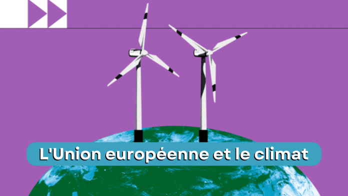 deux éoliennes sont posées sur la planète terre. par dessus, il y une bande bleue turquoise où est inscrit