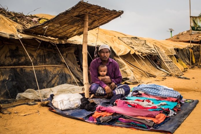 Camp de réfugiés de Hakimpara, Ukhia, Cox’s Bazar, Bangladesh. © OCHA/Vincent Tremeau