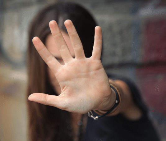 Stopper les violences faites aux femmes