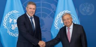 Bjarni Benediktsson forsætisráðherra og António Guterres í New York í dag 22/9. Mynd: UN Photo/Eskinder Debebe