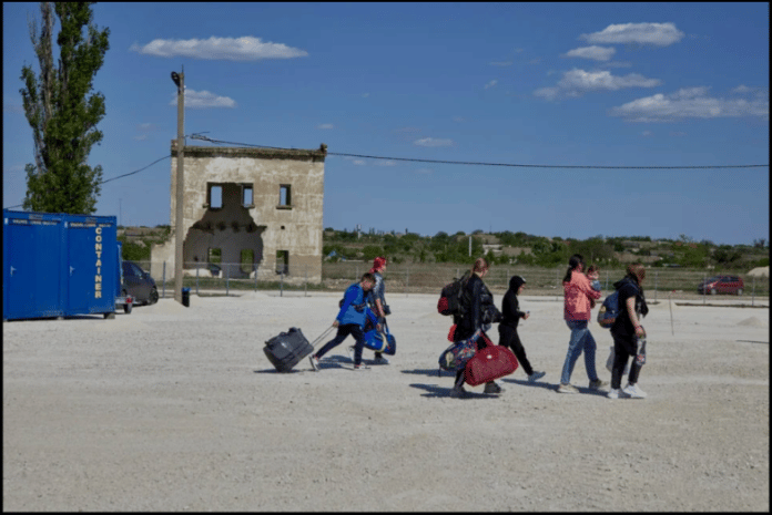 Rifugiati Ucraini alla frontiera con la Moldavia