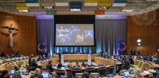 UN Photo/Paulo Filgueiras - Un'ampia veduta del primo dialogo dei leader sul tema "Accelerare le azioni sulle transizioni chiave per accelerare i progressi degli SDG", tenutosi durante il Vertice SDG 2023. UNGA 78