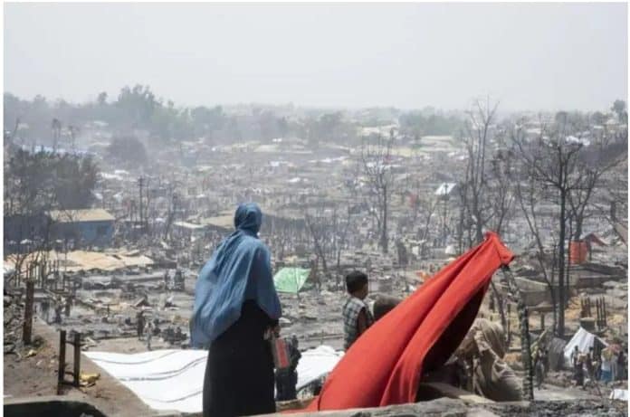 Una settimana dopo che un incendio di vaste proporzioni ha devastato diversi campi di Cox's Bazar, i rifugiati, le comunità ospitanti e la comunità umanitaria si stanno adoperando per riprendersi.