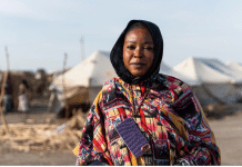 Habiba Shoaib, en representant for lokalsamfunnet, er internt fordrevet fra delstaten Blue Nile i Sudan. © UNHCR/Ala Kheir