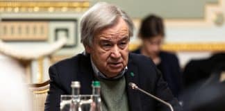 O Secretário-Geral António Guterres reúne-se com Volodymyr Zelenskyy (não na foto), Presidente da Ucrânia. António Guterres encontra-se em Kiev, na Ucrânia, para negociar a continuação da Iniciativa para os Cereais do Mar Negro, um acordo entre a Ucrânia e a Rússia, negociado no ano passado, que permite a exportação de cereais de ambos os países.